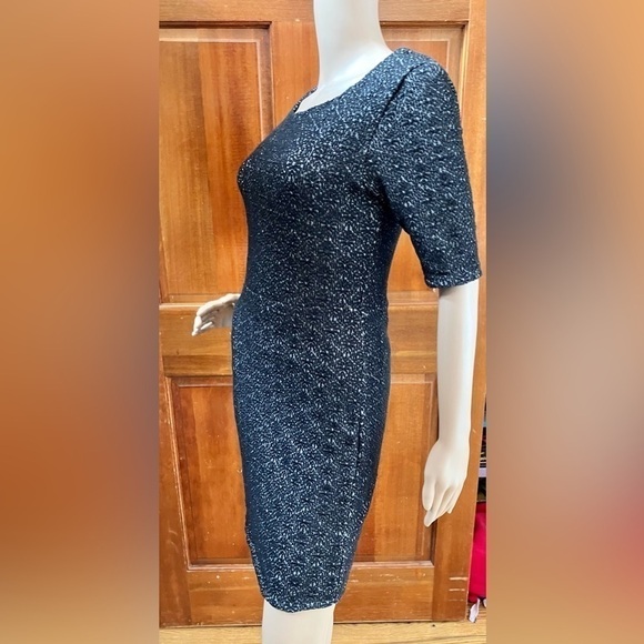 FREE PEOPLE Black, Open Back, Stretch Bodycon Textured Dress size SM NWOT - Picture 4 of 6